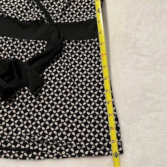 BCBGMaxazria - Picture 10 of 13